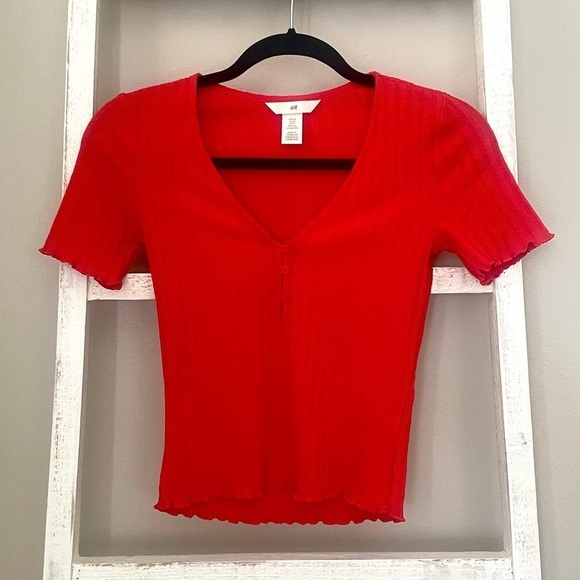 H&M red ribbed top​​​​​ - Picture 3 of 6